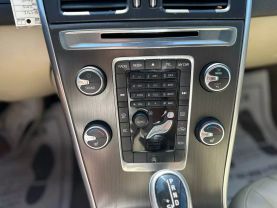 2015 VOLVO XC60 SUV 4-CYL, DRIVE-E, 2.0T T5 PREMIER SPORT UTILITY 4D