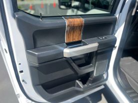 2019 FORD F150 SUPERCREW CAB PICKUP V6, TURBO DIESEL, 3.0 LITER LARIAT PICKUP 4D 5 1/2 FT - The Auto Lot