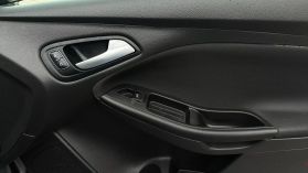 2018 Ford Focus - Image 16