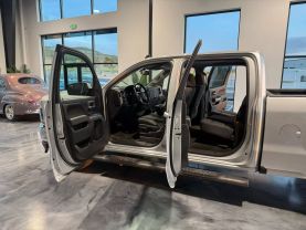 2017 CHEVROLET SILVERADO 1500 CREW CAB PICKUP V8, ECOTEC3, 5.3 LITER LT PICKUP 4D 6 1/2 FT
