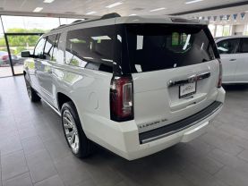 2017 GMC YUKON XL SUV V8, ECOTEC3, 6.2 LITER DENALI SPORT UTILITY 4D