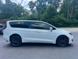 2018 CHRYSLER PACIFICA VAN V6, 3.6 LITER TOURING PLUS MINIVAN 4D