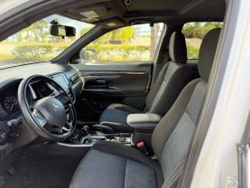 2018 MITSUBISHI OUTLANDER SUV 4-CYL, 2.4 LITER LE SPORT UTILITY 4D