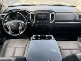 2017 NISSAN TITAN CREW CAB PICKUP V8, 5.6 LITER S PICKUP 4D 5 1/2 FT