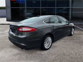 2016 Ford Fusion Energi Plug-in Hybrid Se Luxury Sedan 4d - Image 5