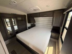 2024 KEYSTONE RV COUGAR PREMIUM FW - - 260MLE