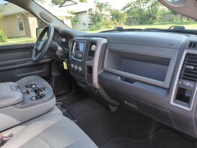 2018 RAM 2500 CREW CAB PICKUP V8, HEMI, 6.4 LITER TRADESMAN PICKUP 4D 6 1/3 FT