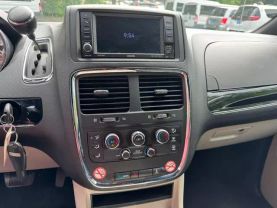 2019 DODGE GRAND CARAVAN PASSENGER PASSENGER V6, FLEX FUEL, 3.6 LITER SXT MINIVAN 4D