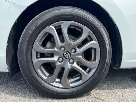 2020 TOYOTA YARIS HATCHBACK HATCHBACK 4-CYL, 1.5 LITER LE SEDAN 4D