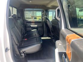 2019 FORD F150 SUPERCREW CAB PICKUP V6, TURBO DIESEL, 3.0 LITER LARIAT PICKUP 4D 5 1/2 FT - The Auto Lot