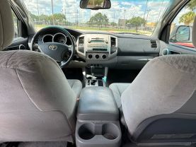 2011 TOYOTA TACOMA DOUBLE CAB PICKUP V6, 4.0 LITER PRERUNNER PICKUP 4D 5 FT