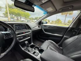 2018 HYUNDAI SONATA SEDAN 4-CYL, 2.4 LITER LIMITED SEDAN 4D