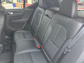 2024 VOLVO XC40 SUV 4-CYL, TURBO, 2.0 LITER B5 PLUS BRIGHT THEME SPORT UTILITY 4D