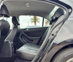 2011 VOLKSWAGEN JETTA SEDAN 5-CYL, PZEV, 2.5 LITER SE SEDAN 4D