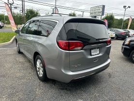 2019 CHRYSLER PACIFICA