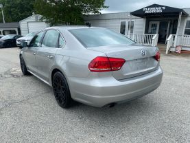 2014 VOLKSWAGEN PASSAT
