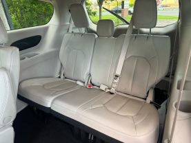 2021 CHRYSLER VOYAGER VAN V6, 3.6 LITER LXI MINIVAN 4D