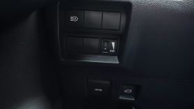 2022 Lexus Is - Image 32
