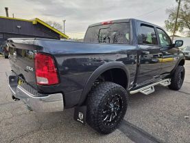 2018 RAM 1500 CREW CAB PICKUP V8, HEMI, 5.7 LITER SLT PICKUP 4D 5 1/2 FT