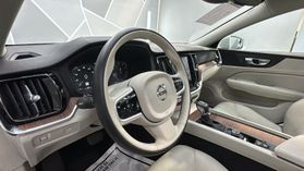 2021 VOLVO S60