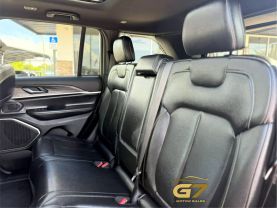 2024 Jeep Grand Cherokee 4xe - Image 13