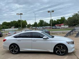 2018 HONDA ACCORD SEDAN 4-CYL, I-VTEC, TURBO, 1.5 LITER SPORT SEDAN 4D