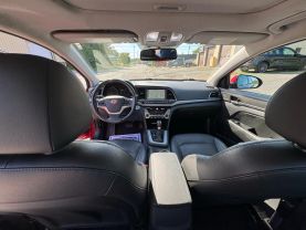 2017 HYUNDAI ELANTRA SEDAN 4-CYL, 2.0 LITER LIMITED SEDAN 4D