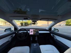 2020 TESLA MODEL Y