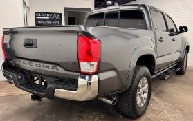 2017 TOYOTA TACOMA DOUBLE CAB PICKUP V6, 3.5 LITER SR5 PICKUP 4D 5 FT