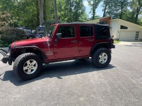 2011 JEEP WRANGLER SUV V6, 3.8 LITER UNLIMITED SPORT SUV 4D