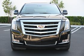 2017 CADILLAC ESCALADE ESV SUV V8, 6.2 LITER LUXURY SPORT UTILITY 4D