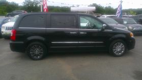 2013 CHRYSLER TOWN & COUNTRY VAN V6, 3.6 LITER TOURING-L MINIVAN 4D
