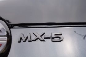 2022 MAZDA MX-5 MIATA CONVERTIBLE 4-CYL, SKYACTIV-G, 2.0 LITER GRAND TOURING CONVERTIBLE 2D