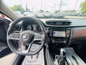 2017 NISSAN ROGUE SUV 4-CYL, 2.5 LITER SV SPORT UTILITY 4D