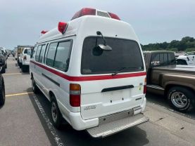 1999 TOYOTA HIACE VAN 1KZ-TE AMBULANCE