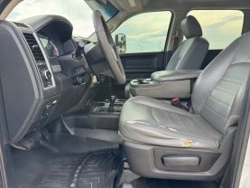2017 RAM 5500 CREW CAB & CHASSIS CAB CHASSIS 6-CYL, TURBO DSL, 6.7L TRADESMAN CAB & CHASSIS 4D