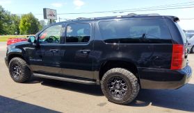 2007 CHEVROLET SUBURBAN 1500 SUV V8, FFV, 5.3 LITER LT SPORT UTILITY 4D