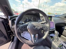 2017 INFINITI Q60