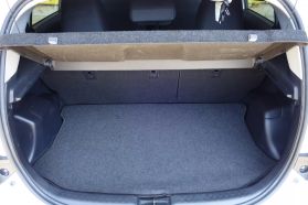2016 TOYOTA PRIUS C HATCHBACK 4-CYL, HYBRID, 1.5 LITER TWO HATCHBACK 4D