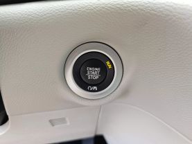 2017 CHRYSLER PACIFICA VAN V6, 3.6 LITER TOURING MINIVAN 4D
