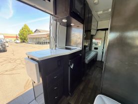 2019 REGENCY TRAVELER - - -
