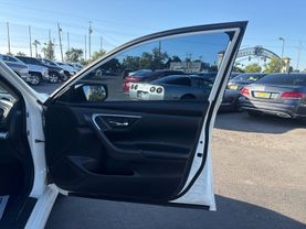 2018 NISSAN ALTIMA SEDAN 4-CYL, 2.5 LITER 2.5 SV SEDAN 4D