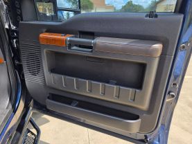2015 FORD F350 SUPER DUTY CREW CAB PICKUP V8, TURBO DIESEL, 6.7L KING RANCH PICKUP 4D 8 FT