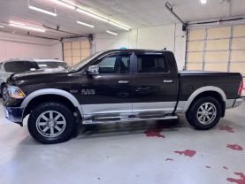 2016 RAM 1500 CREW CAB PICKUP V8, HEMI, 5.7 LITER LARAMIE PICKUP 4D 5 1/2 FT