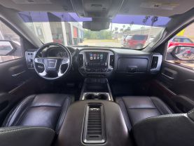2017 GMC SIERRA 1500 CREW CAB PICKUP V8, ECOTEC3, 5.3 LITER SLT PICKUP 4D 5 3/4 FT