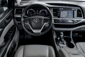 2015 TOYOTA HIGHLANDER SUV V6, 3.5 LITER XLE SPORT UTILITY 4D