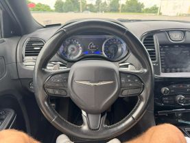 2019 CHRYSLER 300 SEDAN V6, 3.6 LITER 300S SEDAN 4D