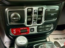 2018 JEEP WRANGLER UNLIMITED SUV - MANUAL - Dart Auto Group