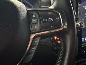 2021 RAM 1500 CREW CAB PICKUP V8, HEMI, ETORQUE, 5.7 LITER LIMITED PICKUP 4D 5 1/2 FT