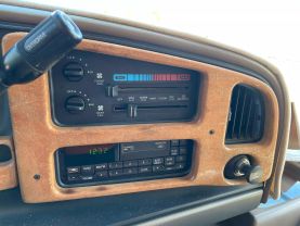 1996 FORD ECONOLINE E150 CARGO CARGO V8, 5.8 LITER VAN